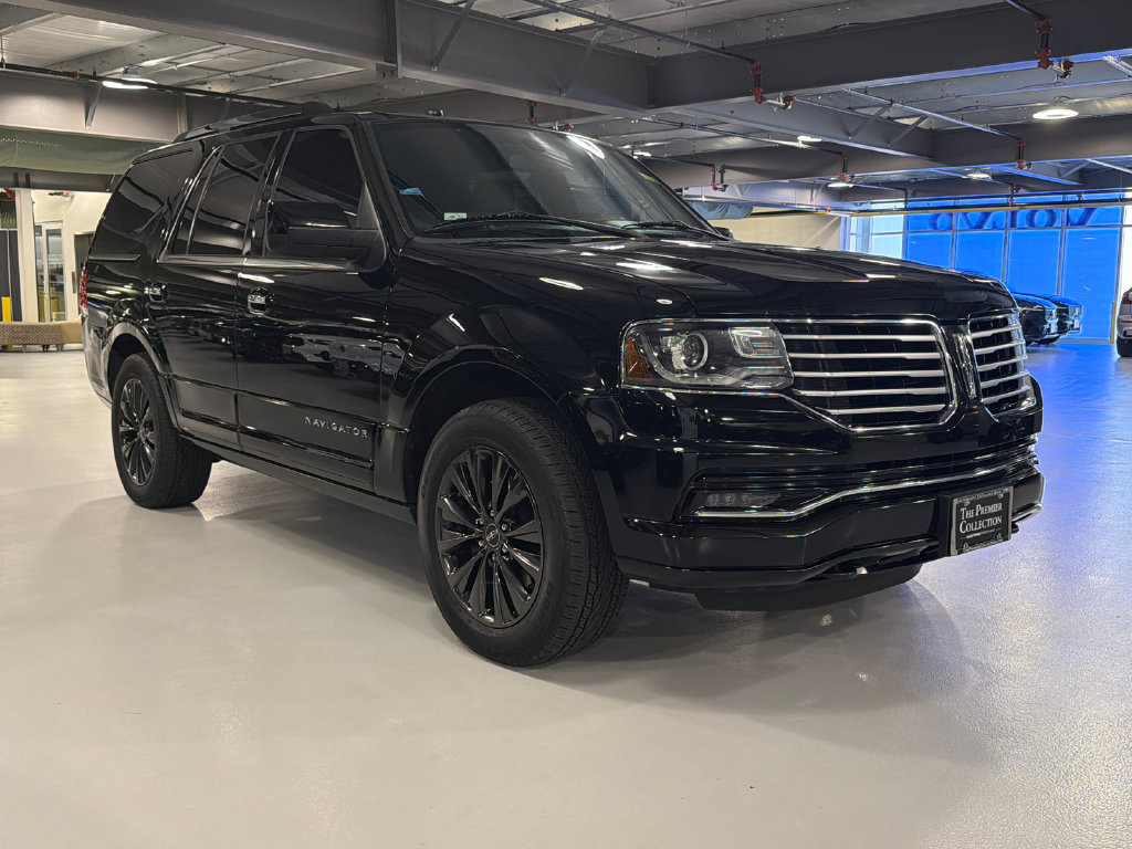 Used 2017 Lincoln Navigator Select