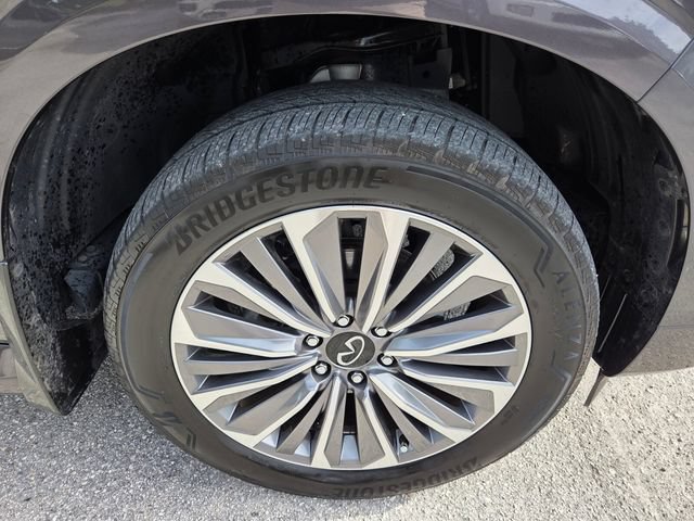 Used 2025 INFINITI QX80 Luxe w/ Cargo Package AWD/4WD image 9