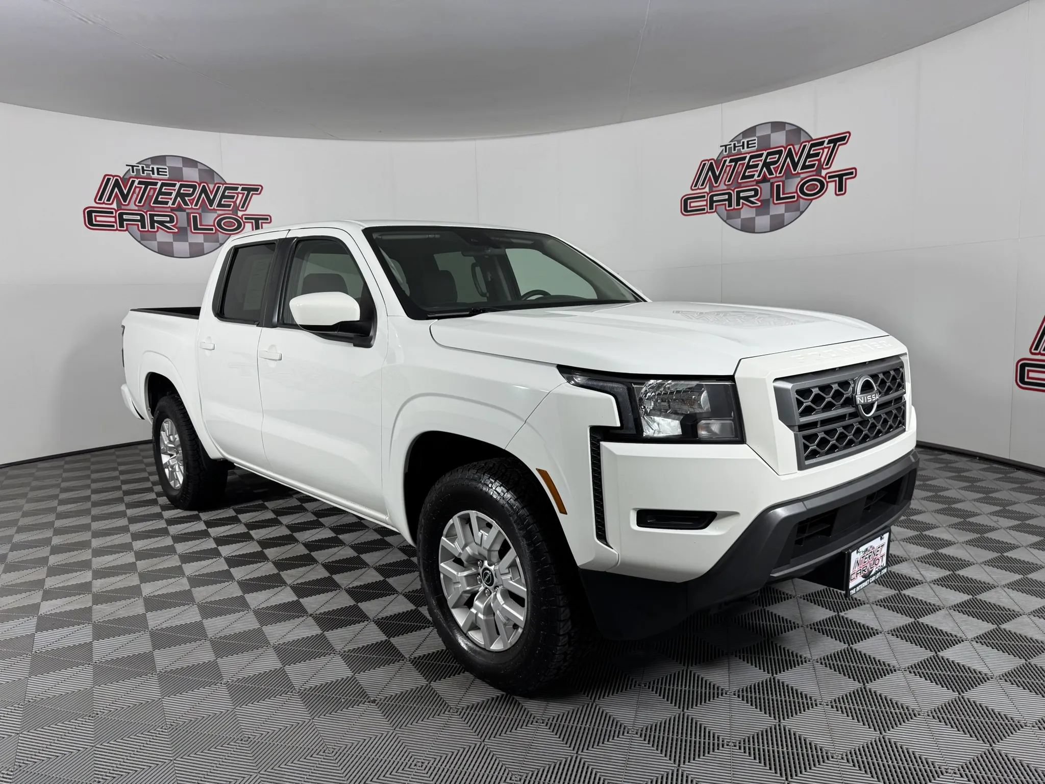 Used 2023 Nissan Frontier SV AWD/4WD image 9
