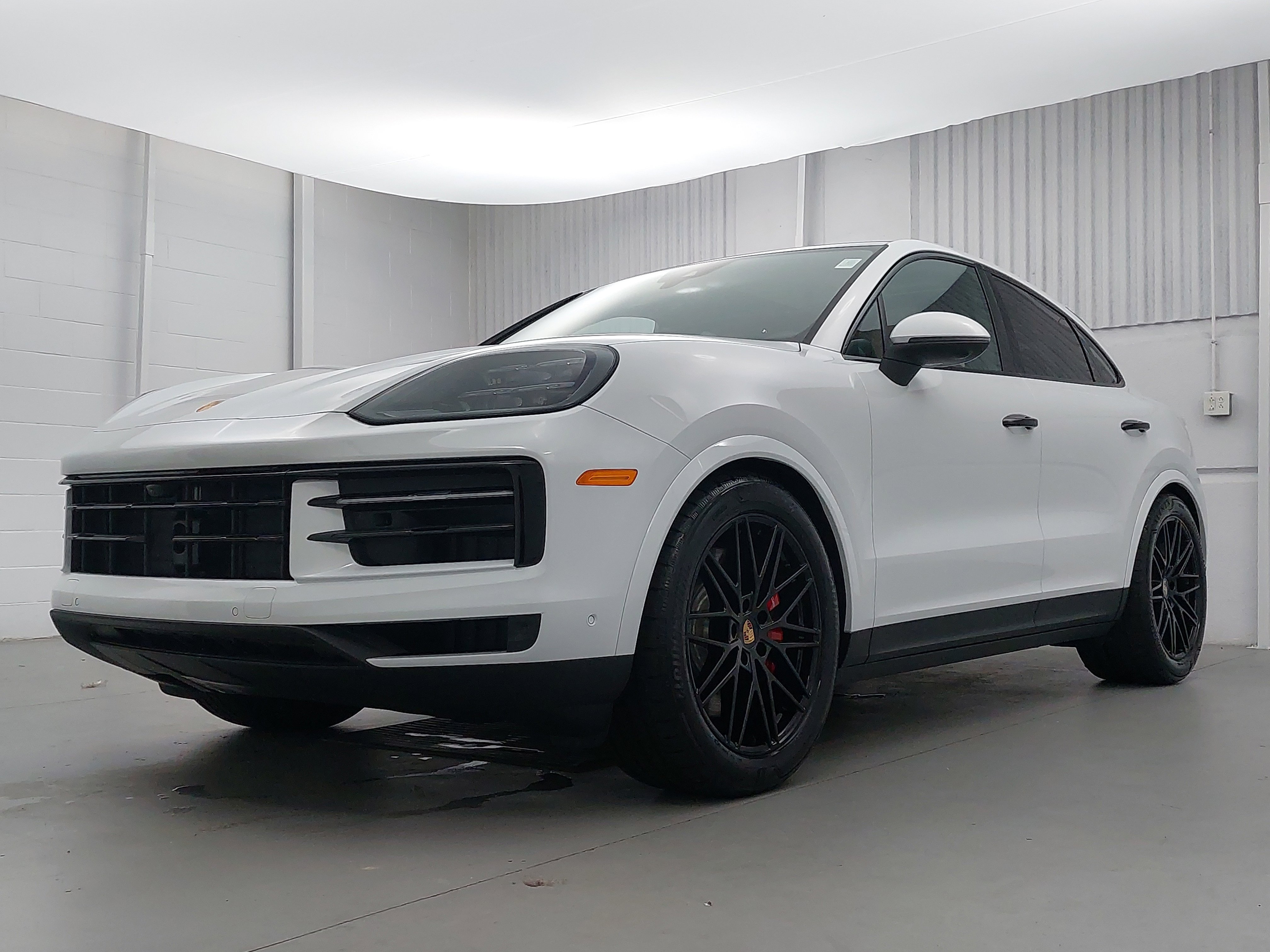 New 2025 Porsche Cayenne S