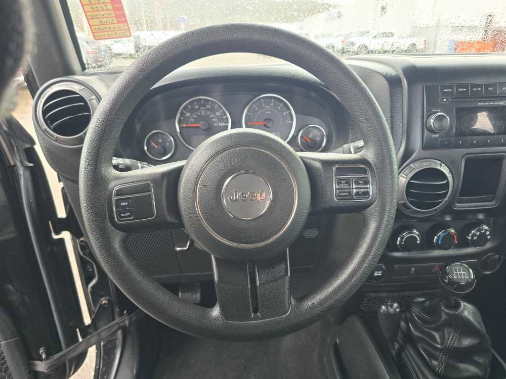 Used 2018 Jeep Wrangler Sport image 11