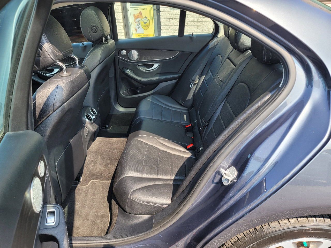 Used 2015 Mercedes-Benz C 300 4MATIC Sedan image 11