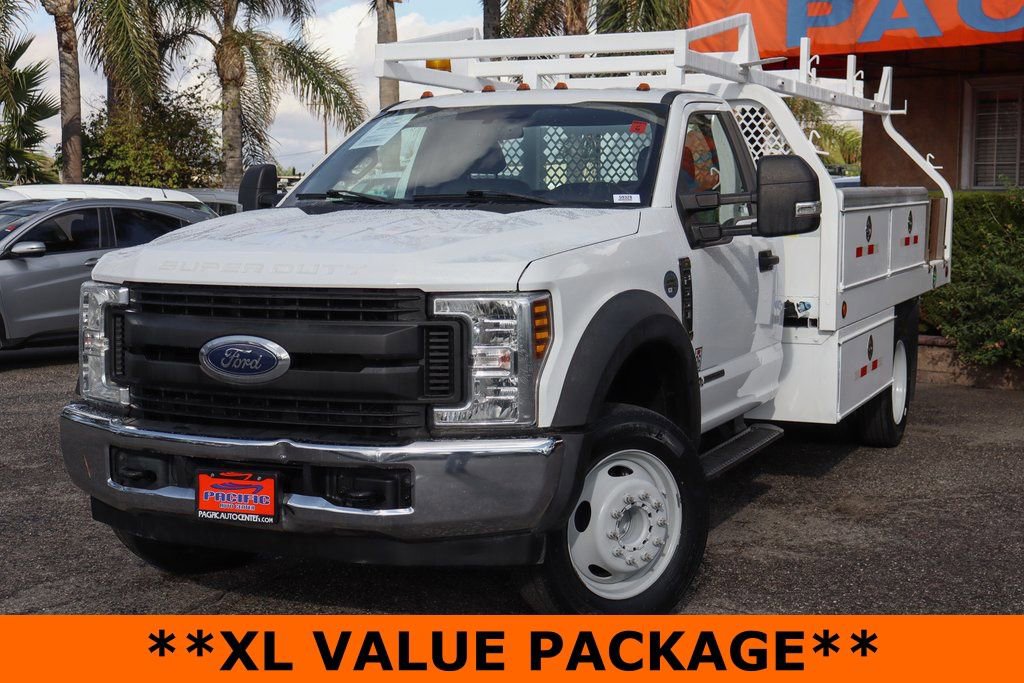 Used 2019 Ford F550 2WD Regular Cab Super Duty image 4