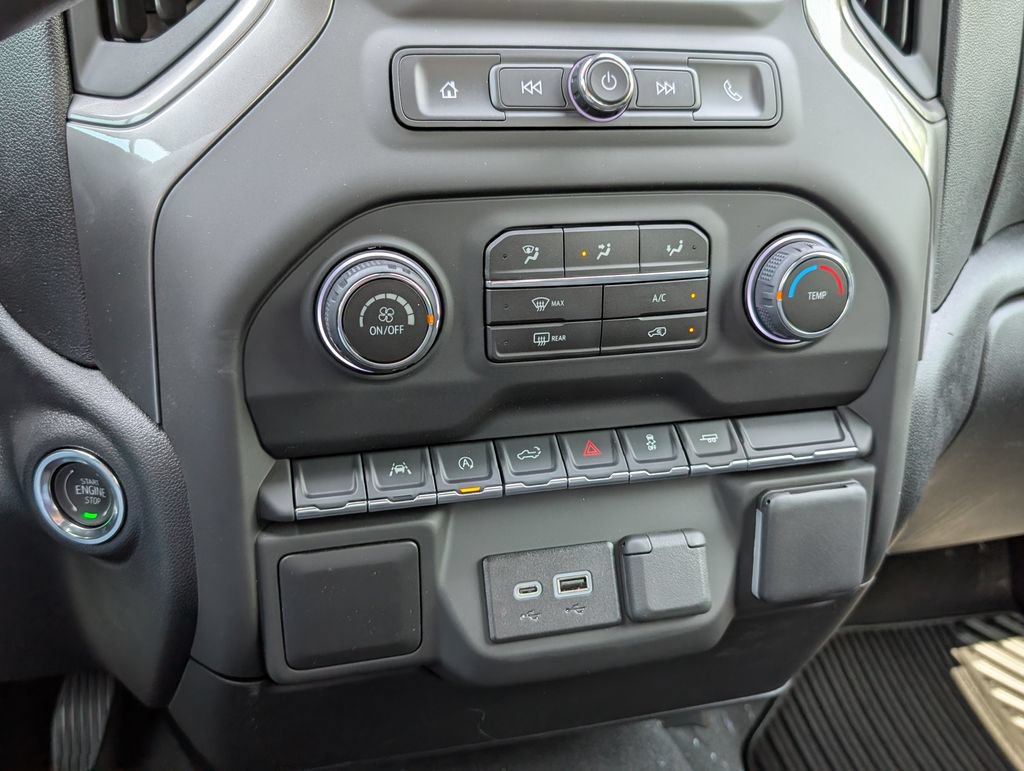 New 2026 Chevrolet Silverado 1500 Custom w/ LPO, Dark Essentials Package RWD image 19