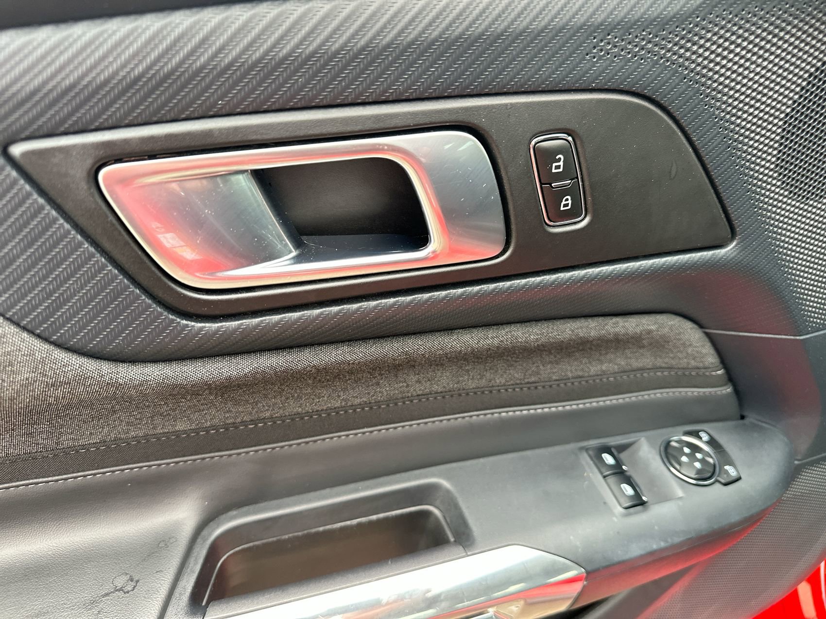 Used 2024 Ford Mustang Coupe image 18