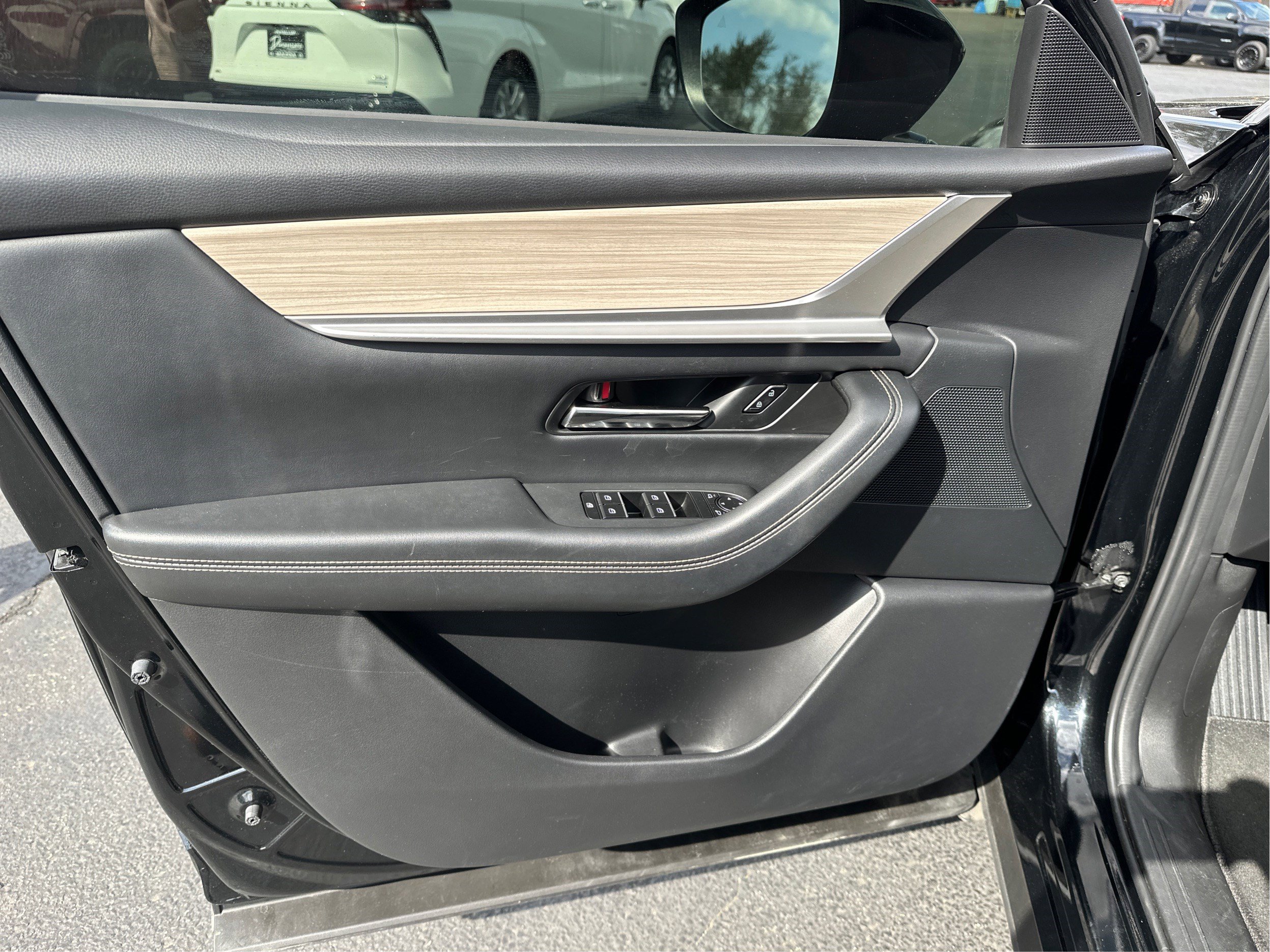 Certified 2024 MAZDA CX-90 3.3 Turbo w/ Preferred Package image 20