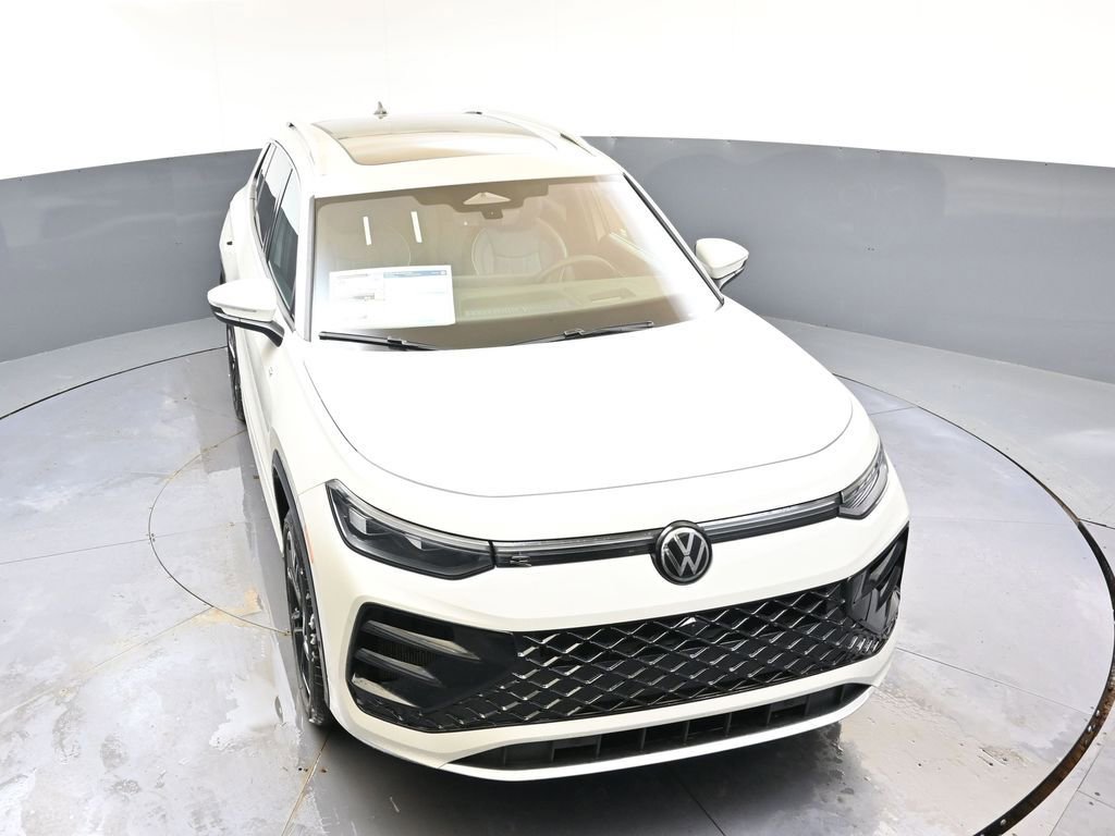 New 2026 Volkswagen Tiguan SEL R-Line image 52