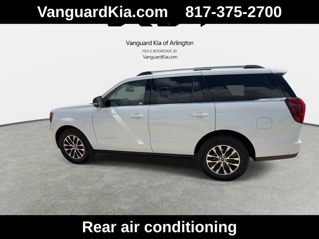 Used 2025 Ford Expedition Platinum AWD/4WD image 5