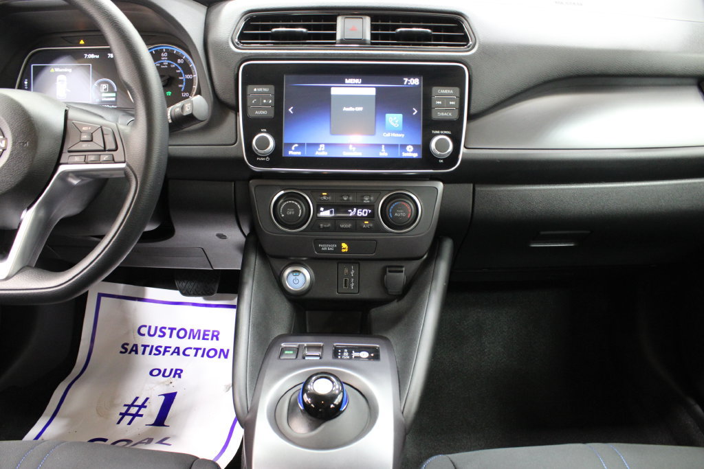 Used 2025 Nissan Leaf S FWD image 20