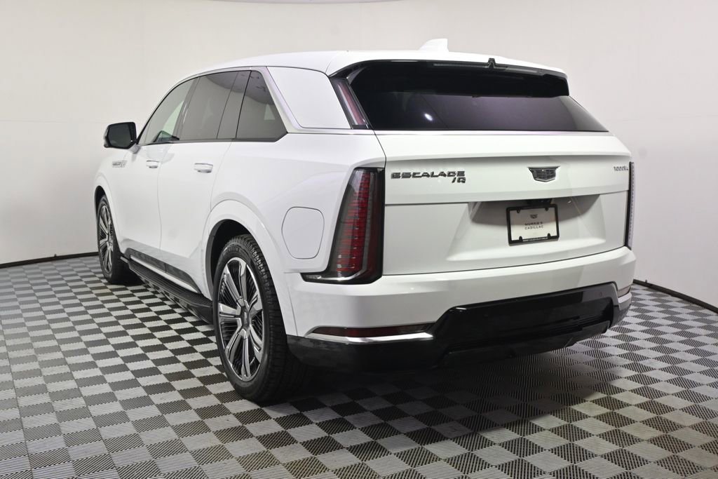 New 2025 Cadillac Escalade IQ Luxury 2 AWD/4WD image 4