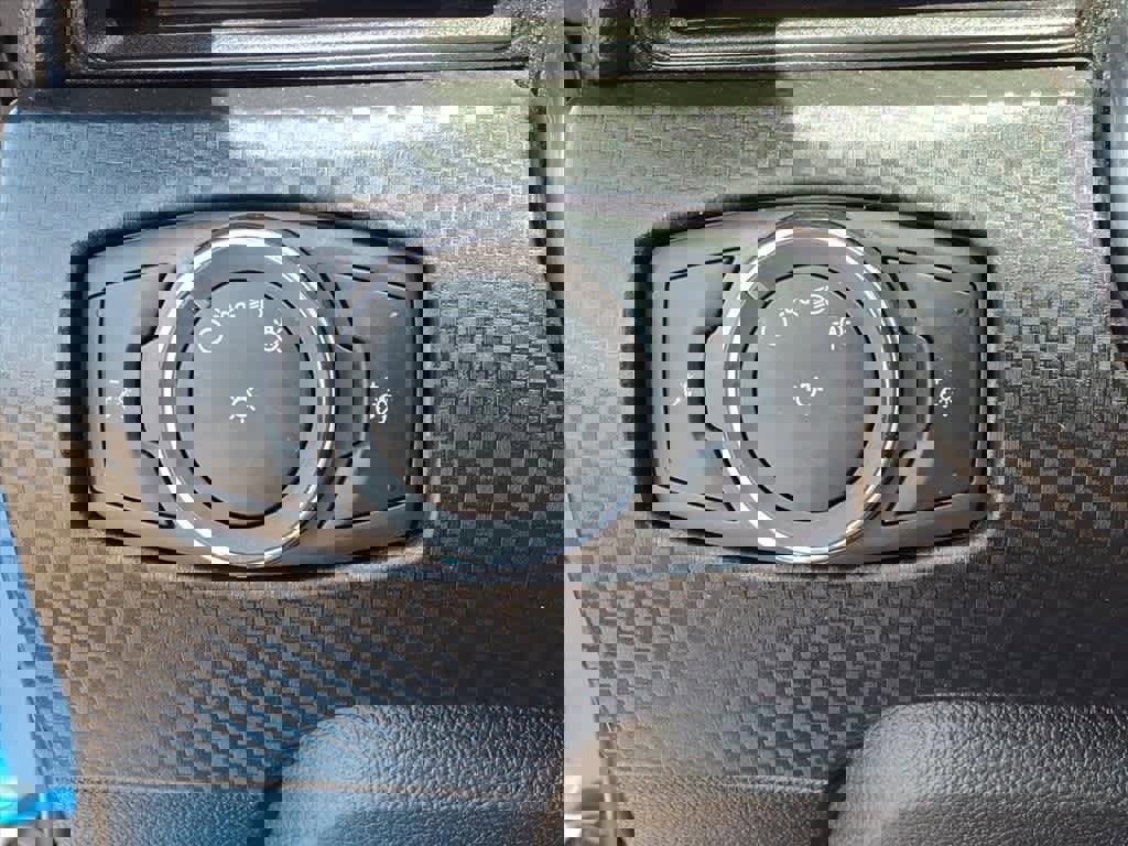 Used 2021 Ford Mustang EcoBoost w/ Equipment Group 101A image 15