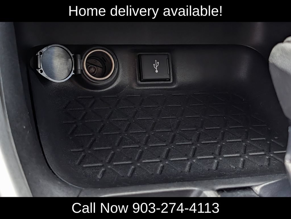 Used 2022 Toyota RAV4 XLE w/ Convenience Package AWD/4WD image 19