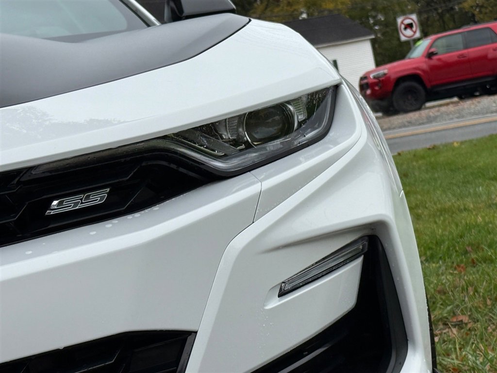 Used 2022 Chevrolet Camaro SS image 12
