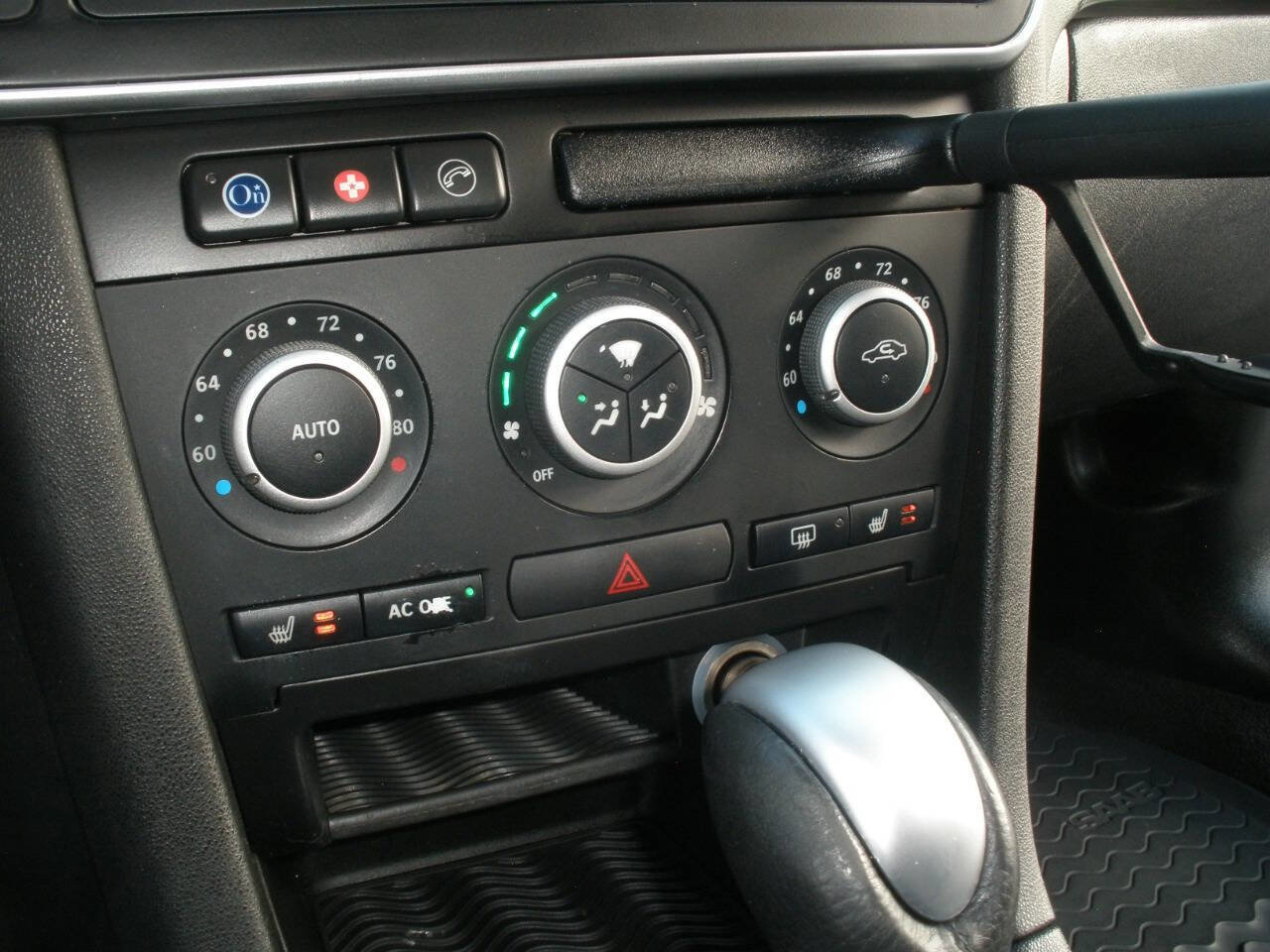 Used 2011 Saab 9-3 X image 40