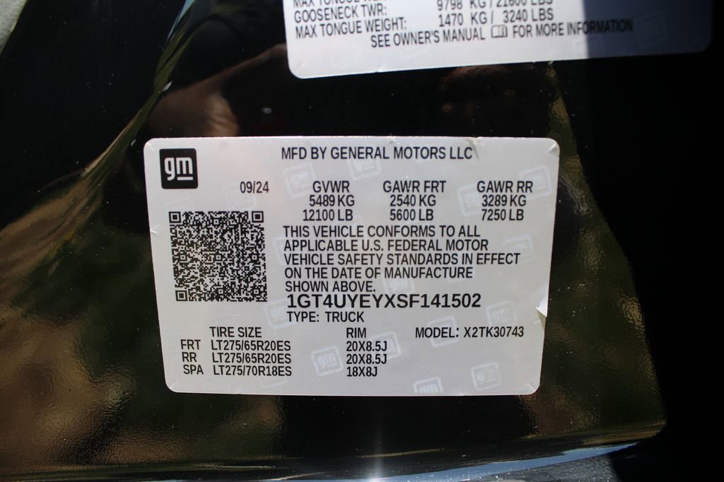 Used 2025 GMC Sierra 3500 Denali Ultimate image 37
