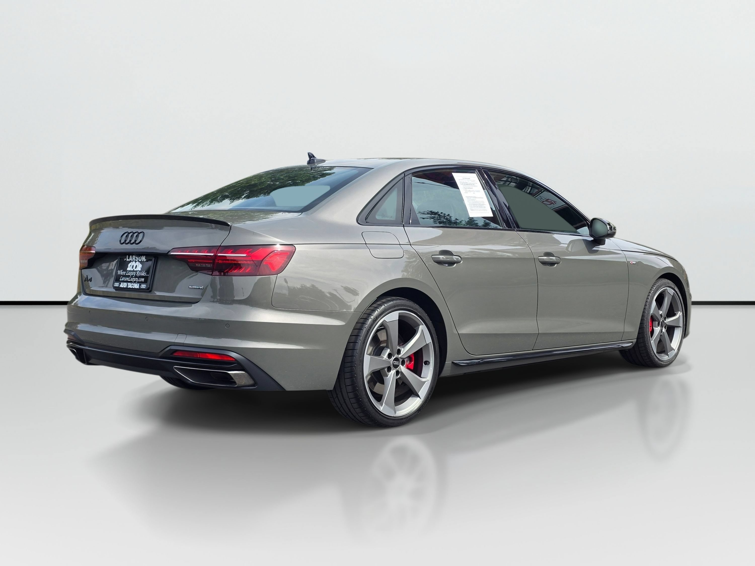 Used 2023 Audi A4 2.0T Premium Plus w/ Premium Plus Package AWD/4WD image 5