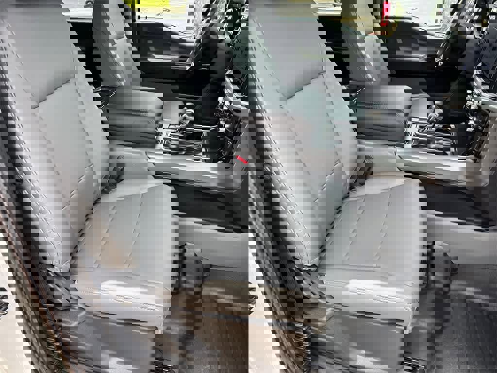 New 2023 Ford F150 Lightning Pro image 12