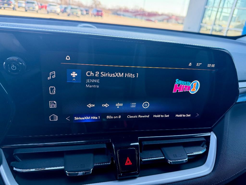 New 2025 Chevrolet TrailBlazer LT w/ Convenience Package image 17