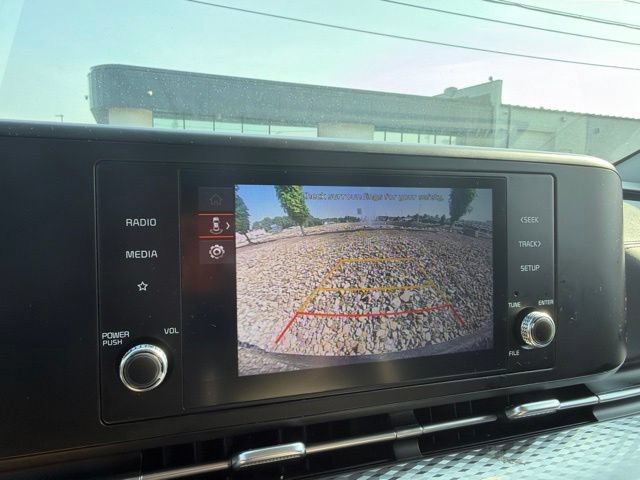 Certified 2024 Kia Carnival LX FWD image 14