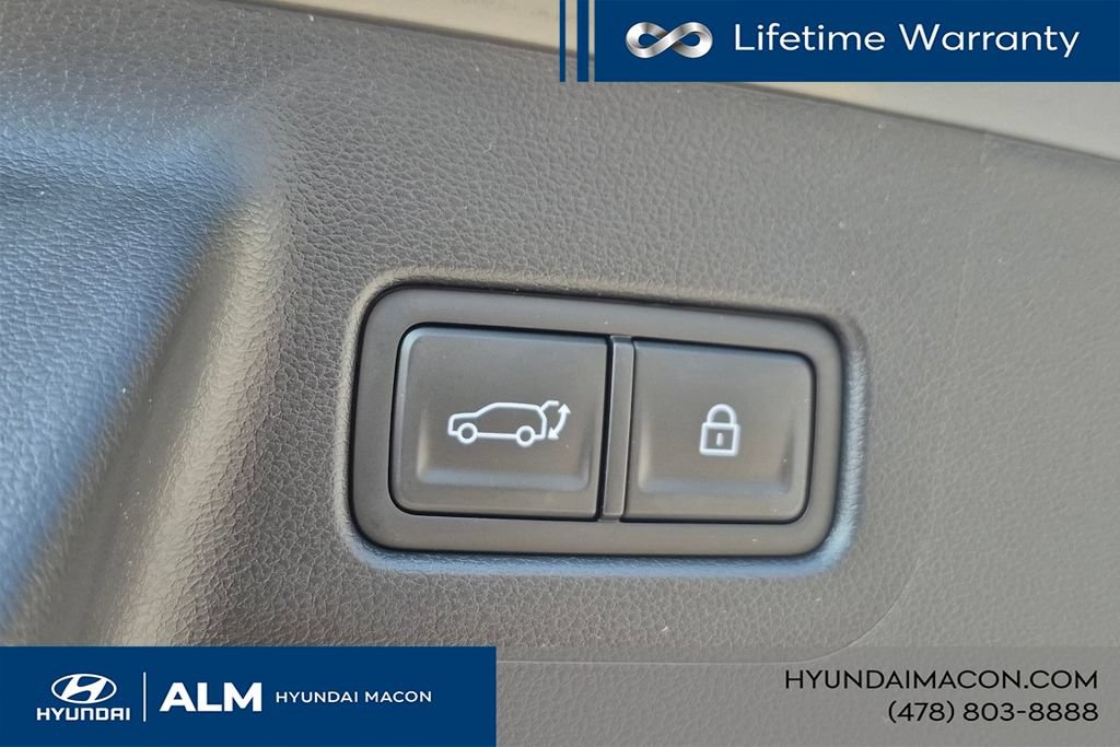 New 2026 Hyundai Santa Fe SE FWD image 11