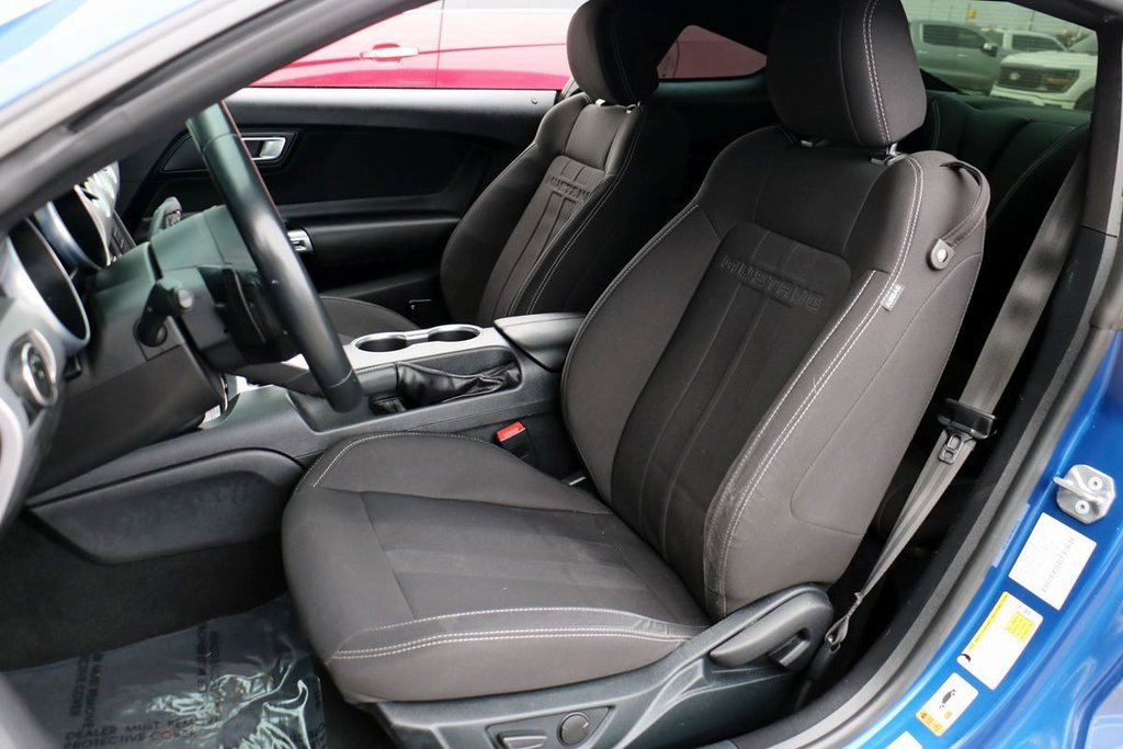 Used 2023 Ford F150 Raptor w/ Raptor Carbon Fiber Package image 30