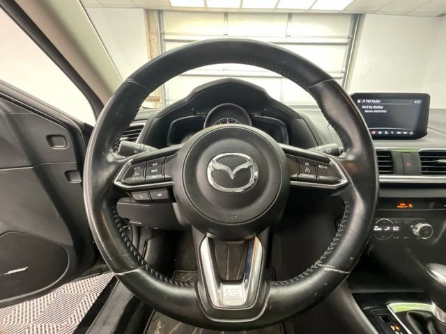 Used 2017 MAZDA MAZDA3 Grand Touring FWD image 9
