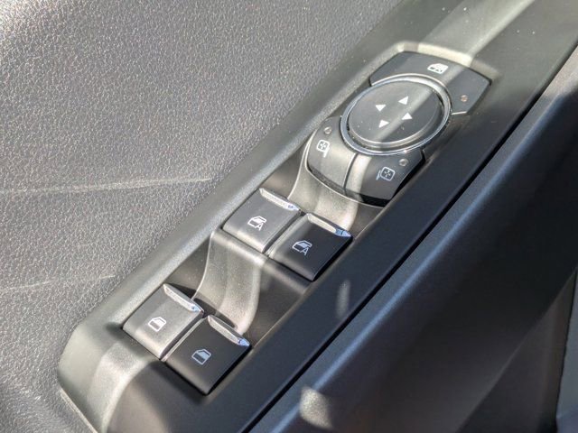 Used 2025 Ford F250 XLT image 16