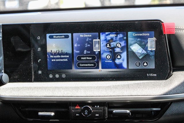 New 2026 Nissan Kicks SV image 15