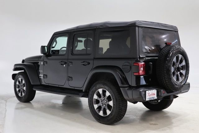 Used 2018 Jeep Wrangler Unlimited Sahara w/ Cold Weather Group image 6