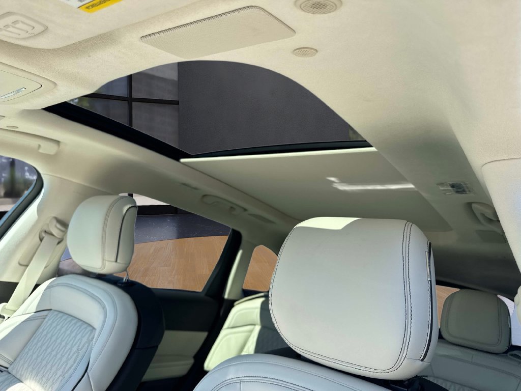 Certified 2026 Lincoln Nautilus Black Label AWD/4WD image 24