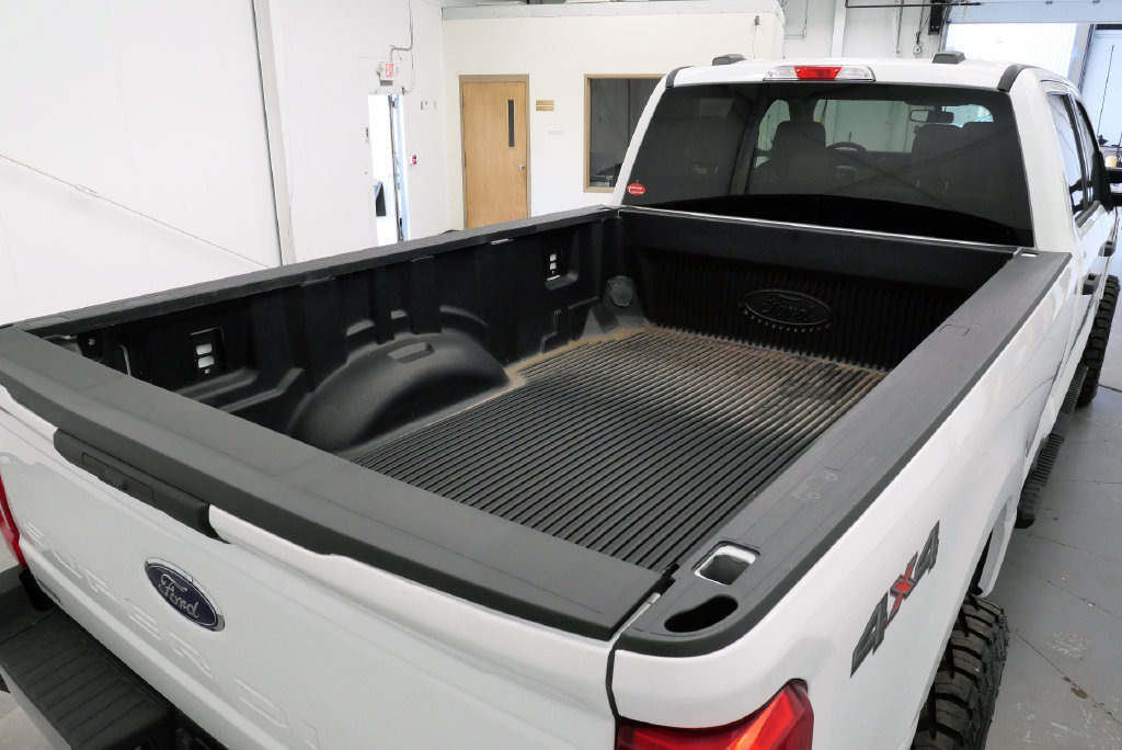 Used 2023 Ford F250 XLT AWD/4WD image 39