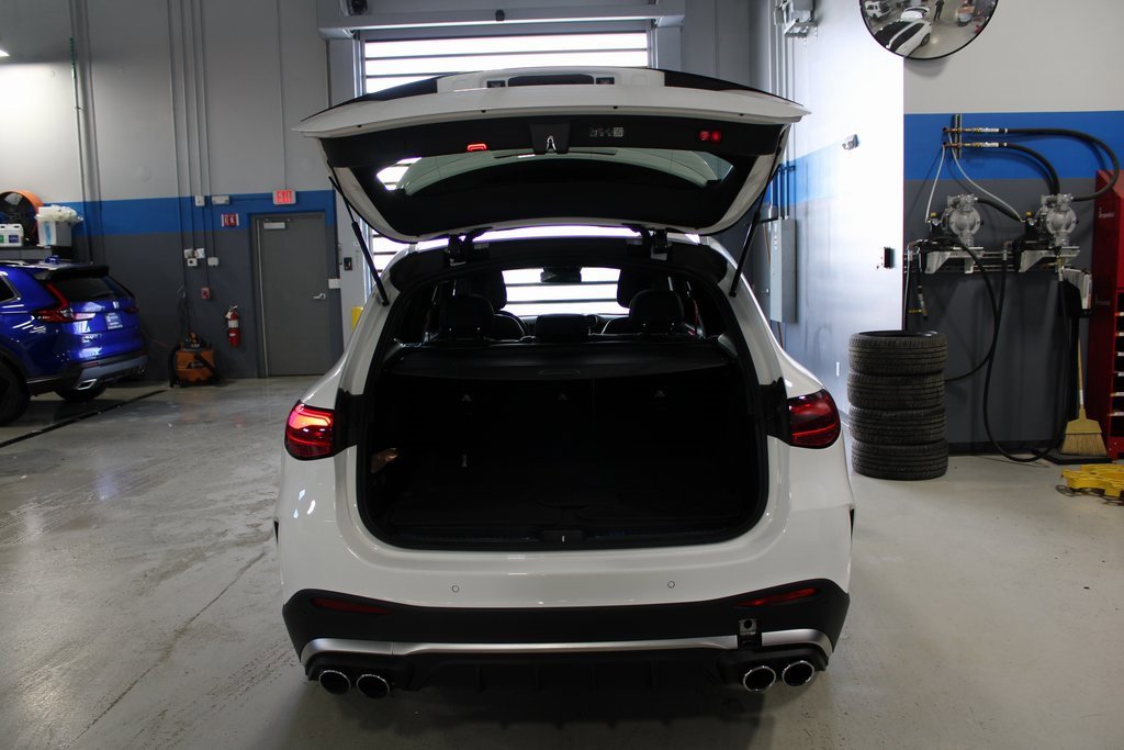 Used 2024 Mercedes-Benz GLC 43 AMG 4MATIC image 45