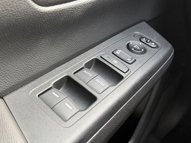 Certified 2025 Honda CR-V EX image 31