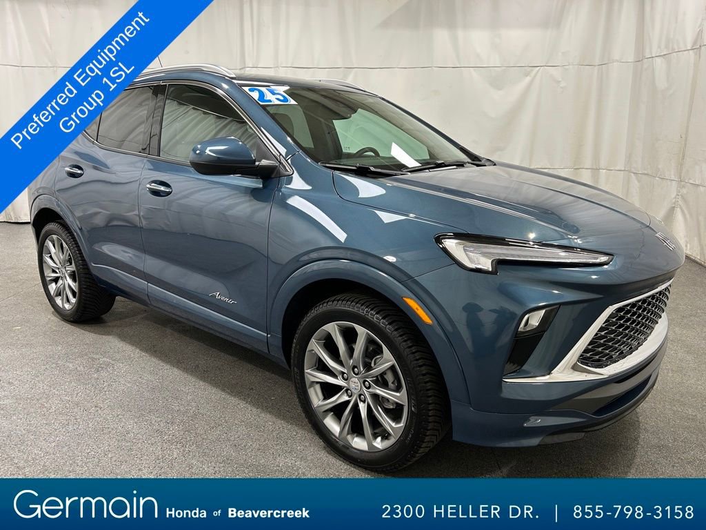 Used 2025 Buick Encore GX Avenir w/ Avenir Convenience Package image 2