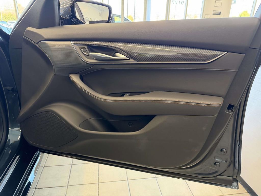 New 2026 Cadillac CT5 Sport w/ Technology Package AWD/4WD image 8