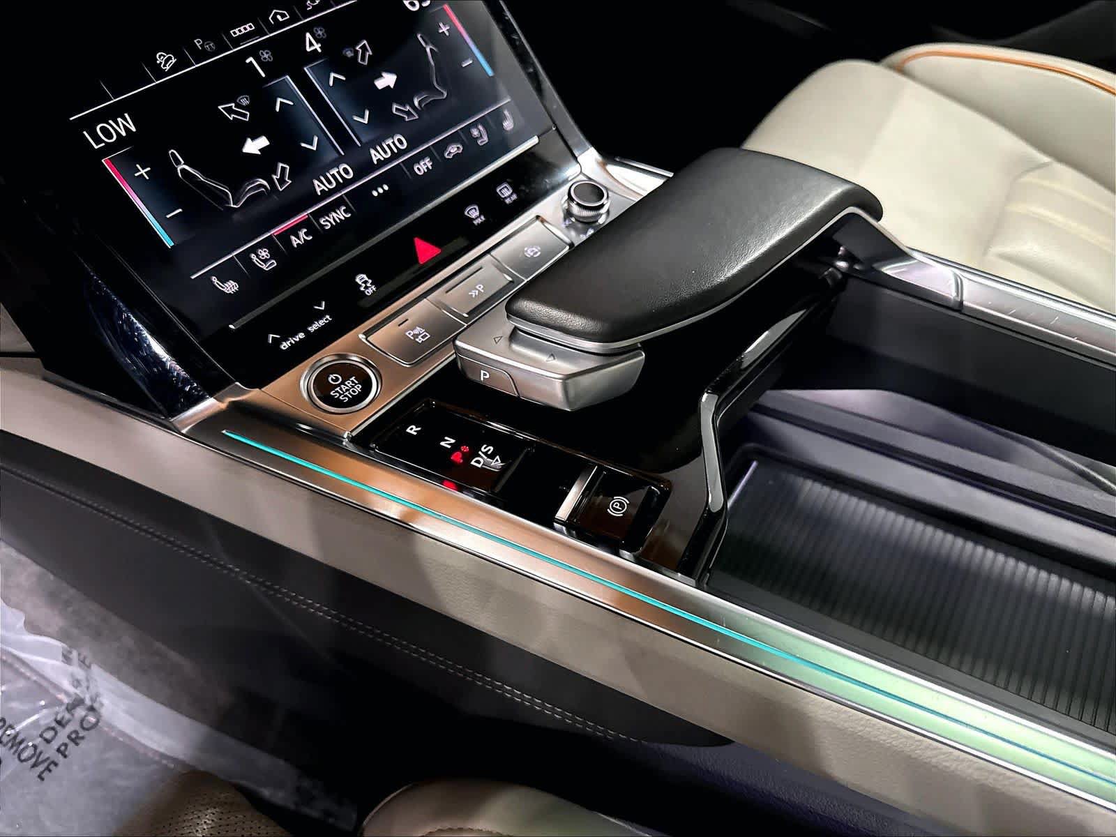 Certified 2024 Audi Q8 e-tron Prestige AWD/4WD image 19