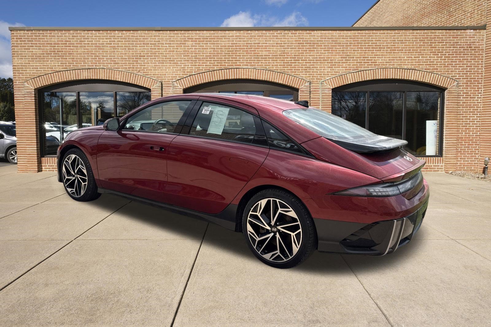 Used 2023 Hyundai Ioniq 6 Limited AWD/4WD image 5
