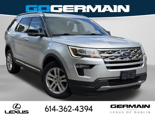 Used 2018 Ford Explorer XLT w/ Equipment Group 202A AWD/4WD image 4