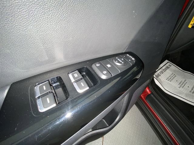 Used 2021 Kia Sportage EX w/ EX Technology Package FWD image 13