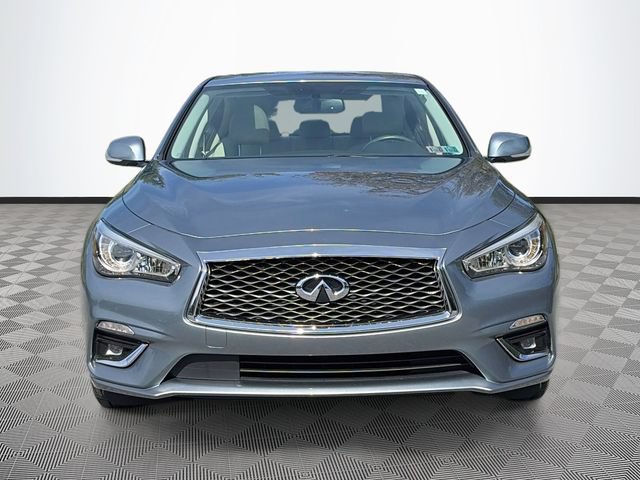 Used 2019 INFINITI Q50 Luxe w/ Essential Package (3.0T Luxe) AWD/4WD image 2