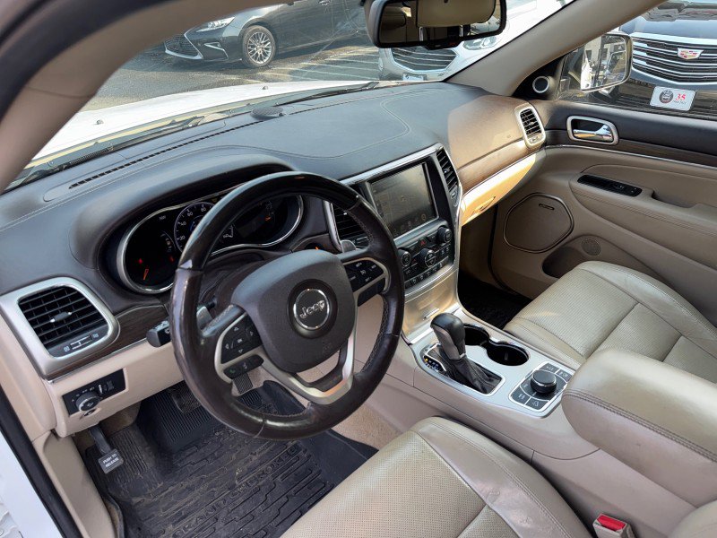 Used 2016 Jeep Grand Cherokee Overland image 17