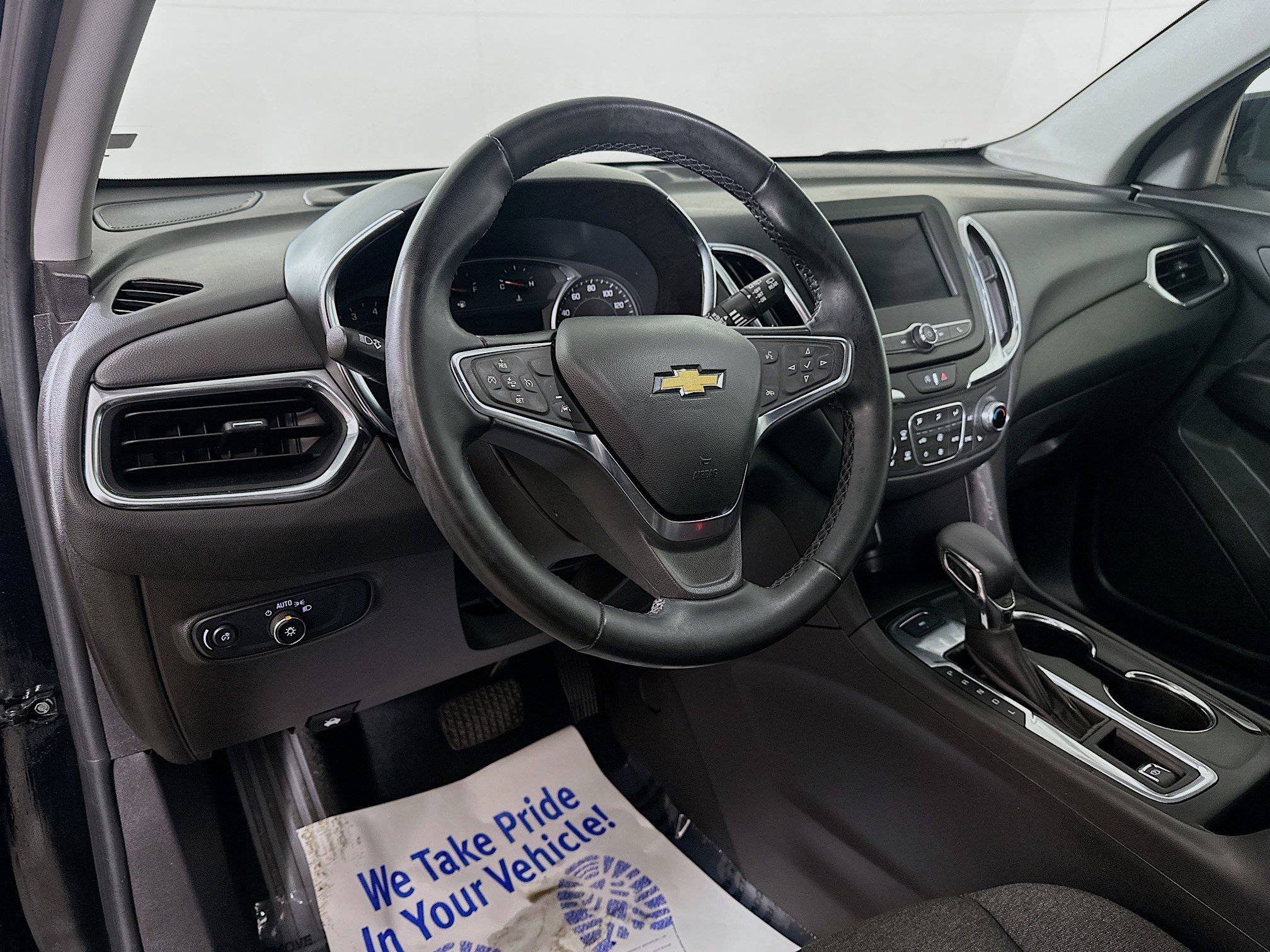 Used 2024 Chevrolet Equinox LT image 9