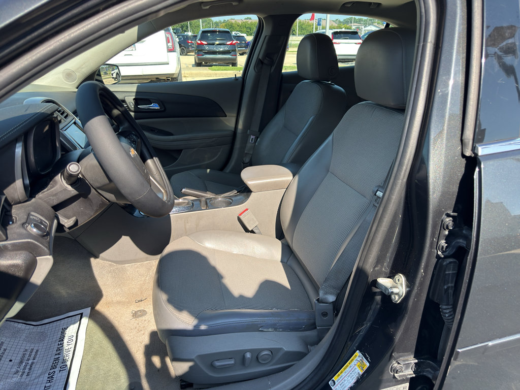Used 2015 Chevrolet Malibu LT w/ Power Convenience Package FWD image 10