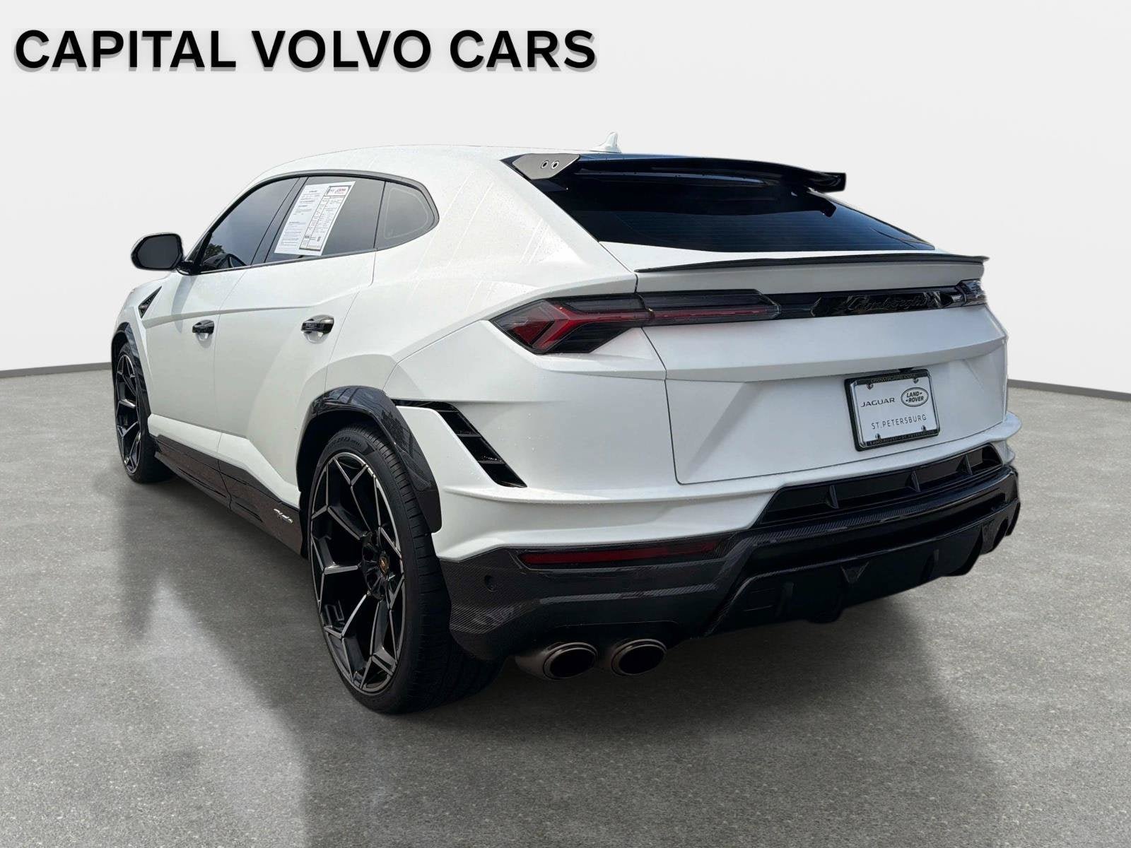 Used 2024 Lamborghini Urus Performante AWD/4WD image 7