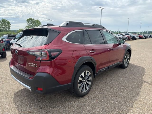 Used 2024 Subaru Outback Touring XT w/ Popular Package #2 AWD/4WD image 3