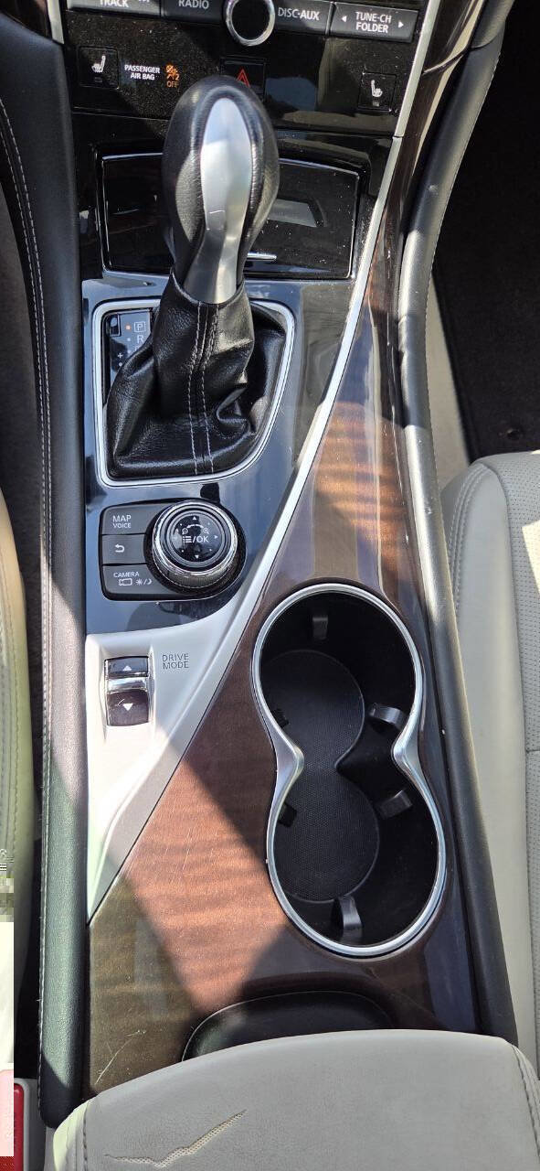 Used 2014 INFINITI Q50 Premium w/ Technology Package AWD/4WD image 29