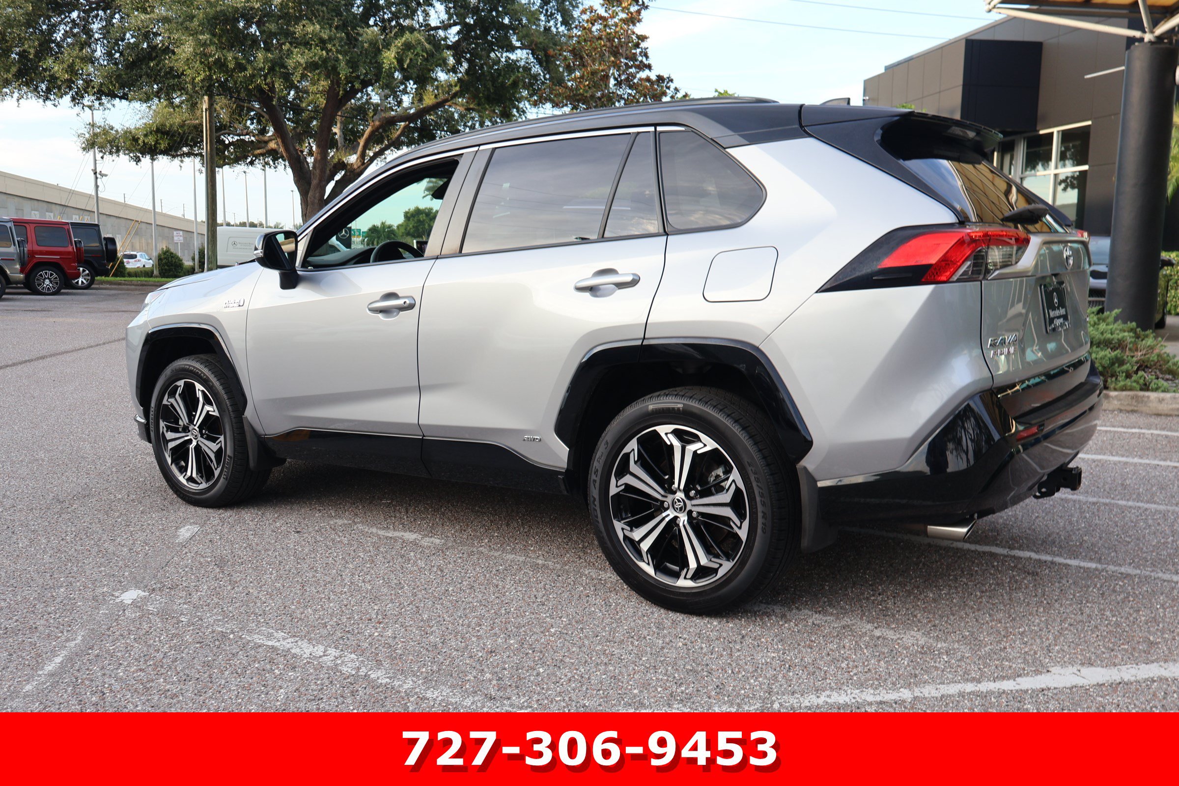 Used 2021 Toyota RAV4 XSE w/ Weather Package AWD/4WD image 7
