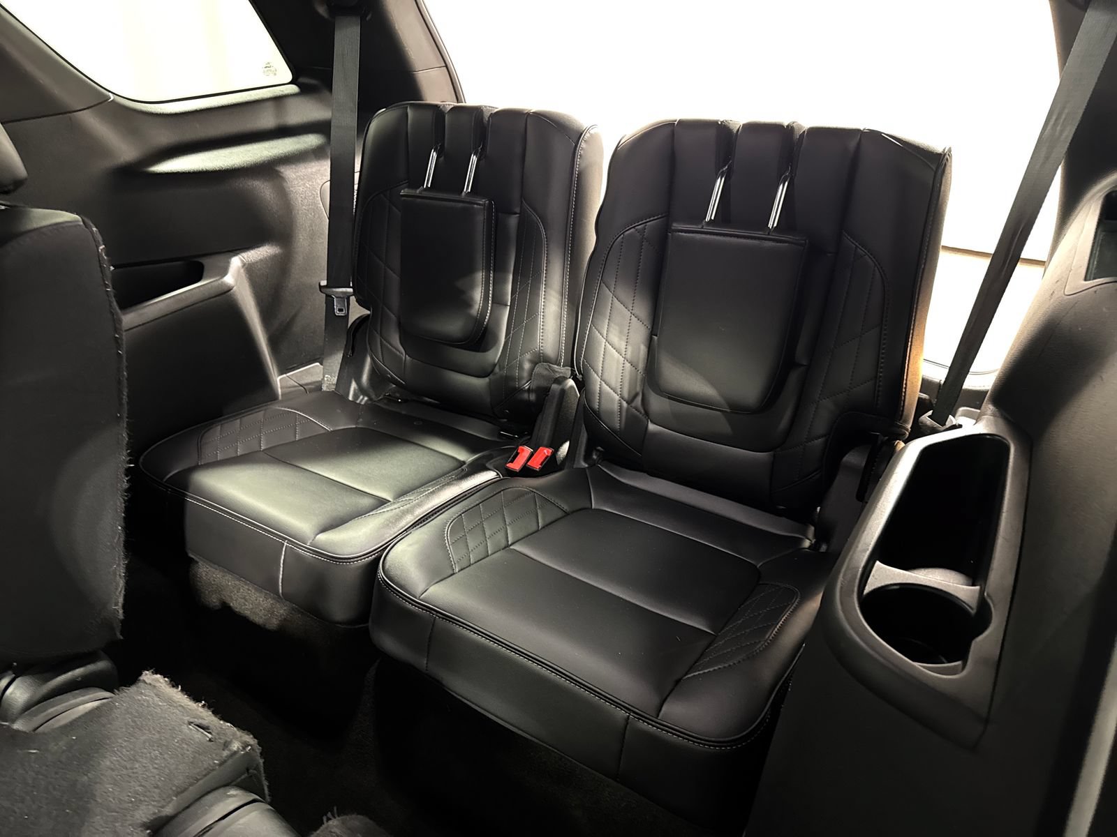 Used 2018 Ford Explorer Platinum AWD/4WD image 27