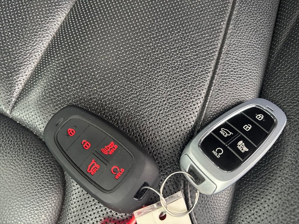 Used 2024 Hyundai Palisade Limited image 30