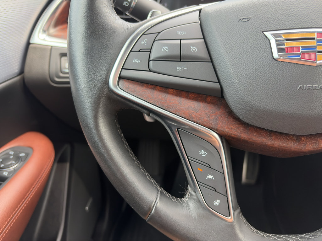 Used 2024 Cadillac XT5 Sportv w/ LPO, Floor Liner Package AWD/4WD image 25